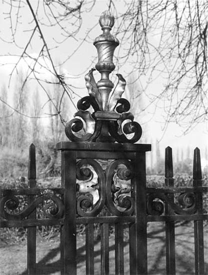Fence in Regents Park
