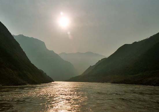 Yangtse Gorges at Dawn